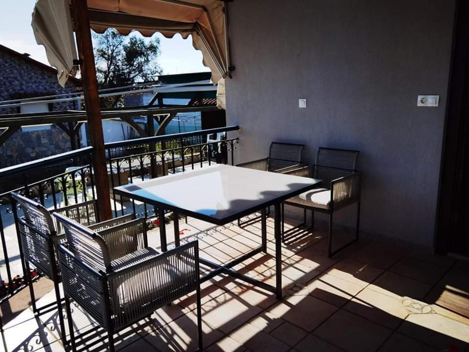 Rural Villa Private Pool, Bbq, Court ,20' Airport Nea Kallikrateia Zewnętrze zdjęcie