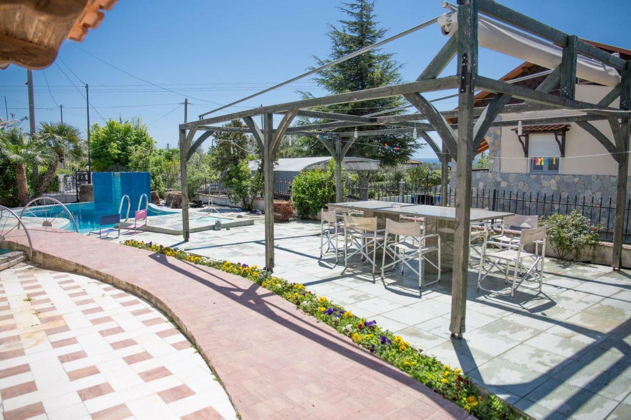 Rural Villa Private Pool, Bbq, Court ,20' Airport Nea Kallikrateia Zewnętrze zdjęcie